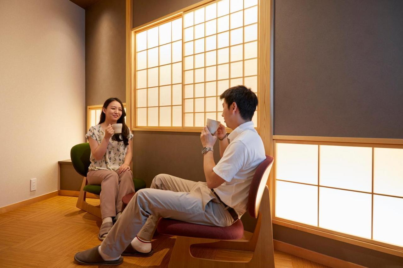 Villa 古今 天下茶屋 With A Private Parking Lot And A Half Open-Air Bath And Direct To Kix à Ōsaka Extérieur photo