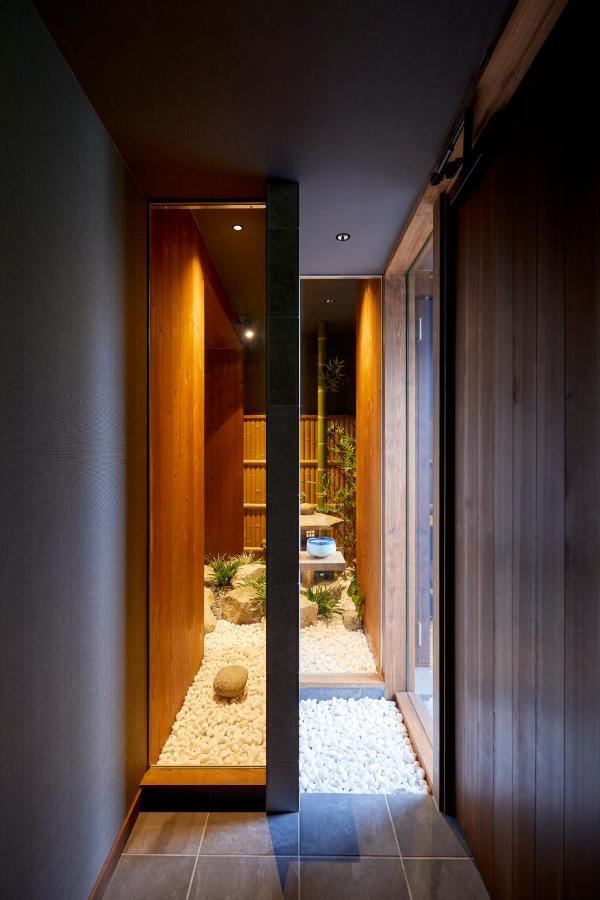 Villa 古今 天下茶屋 With A Private Parking Lot And A Half Open-Air Bath And Direct To Kix à Ōsaka Extérieur photo