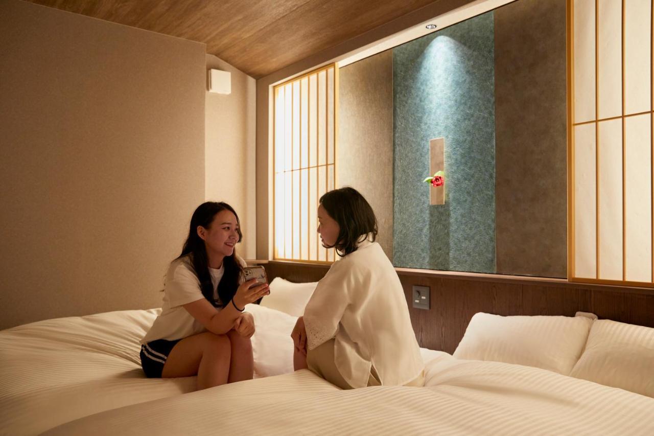 Villa 古今 天下茶屋 With A Private Parking Lot And A Half Open-Air Bath And Direct To Kix à Ōsaka Extérieur photo